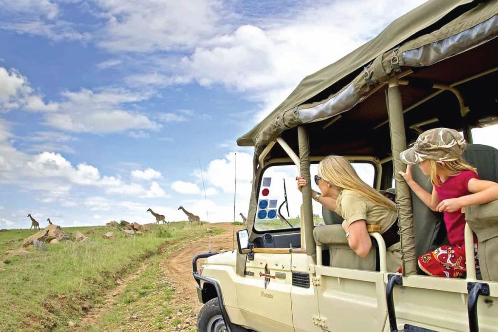 Book a guided safari to Uganda's parks & attractions