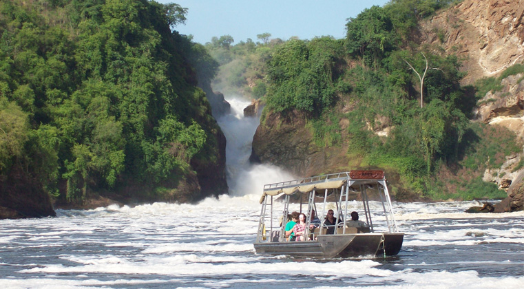 Game drives & boat cruise to falls bottom + hike